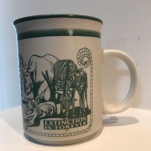 ♥️. 3/$15 Busch Gardens stoneware coffee/tea mug “Extinction is forever”